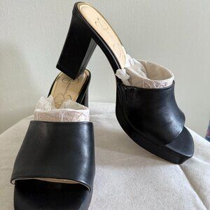 Jessica Simpson Elyzza Slide Sandal